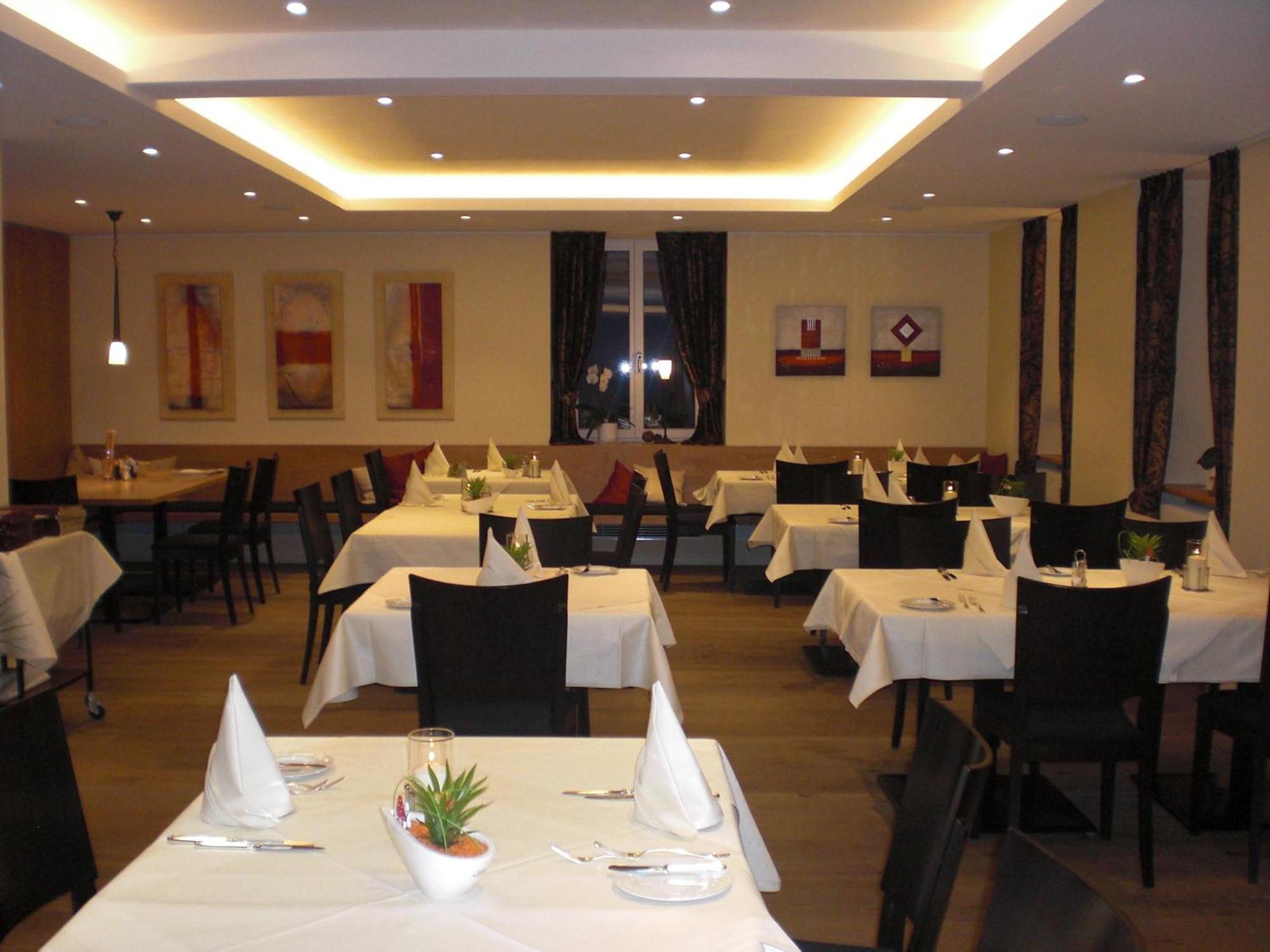 Hotel-Restaurant Schieble Kenzingen Exteriör bild