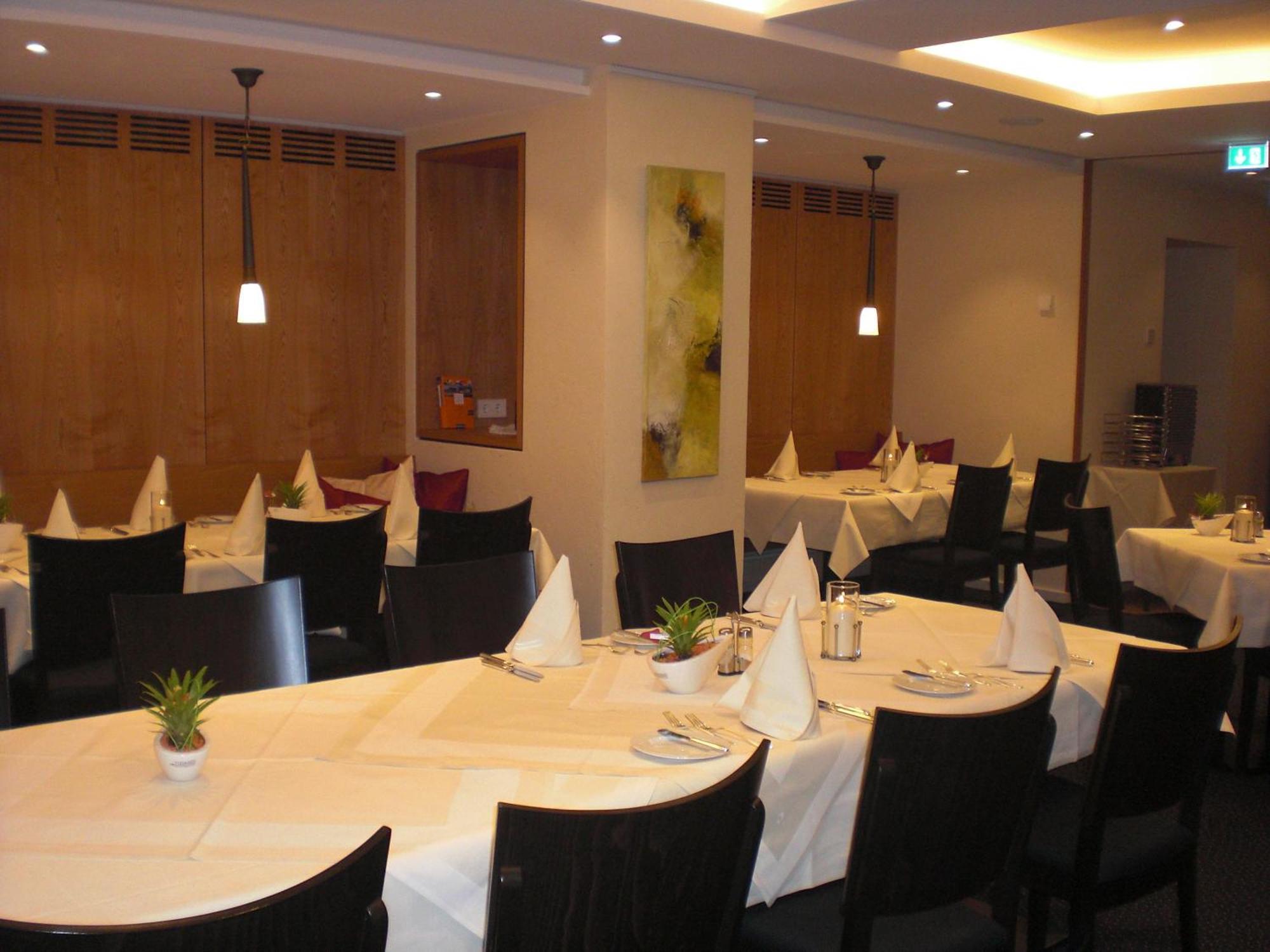 Hotel-Restaurant Schieble Kenzingen Exteriör bild