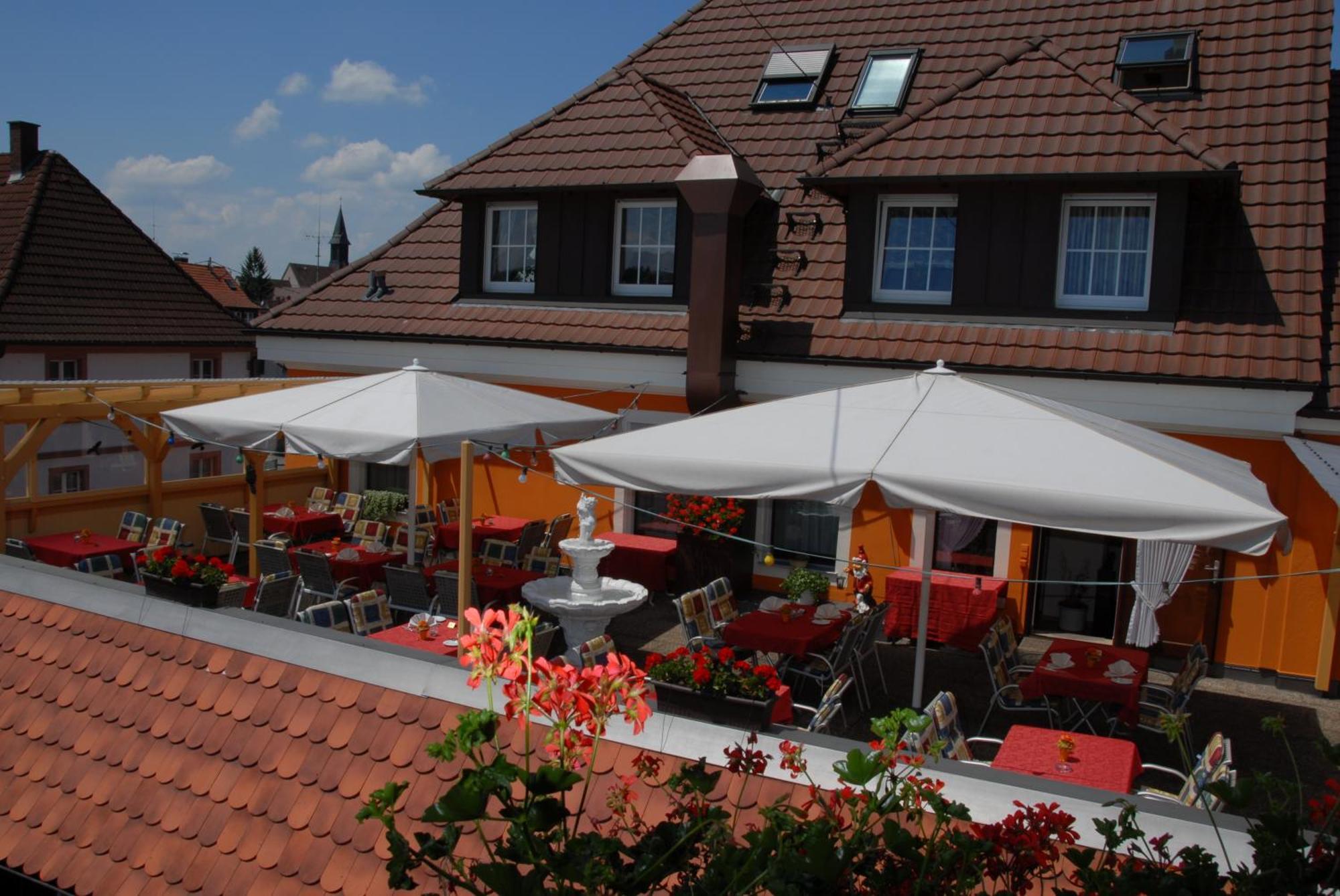 Hotel-Restaurant Schieble Kenzingen Exteriör bild